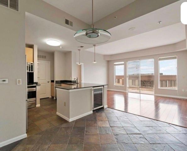 3505 Sage Road 1606, Houston, TX 77056