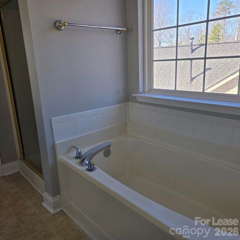 5840 Timbertop Lane, Charlotte, NC 28215