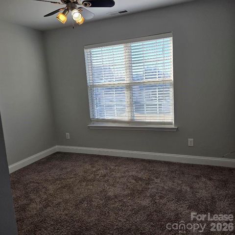 5840 Timbertop Lane, Charlotte, NC 28215