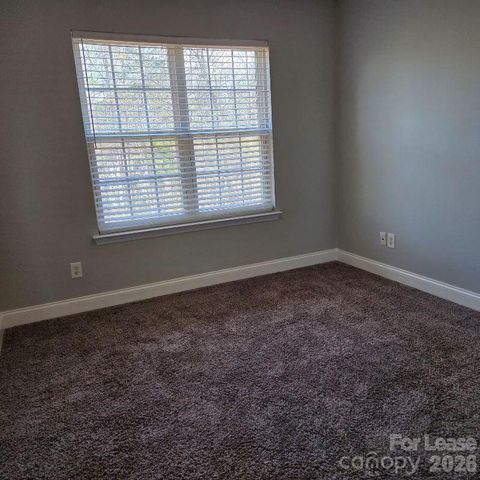 5840 Timbertop Lane, Charlotte, NC 28215