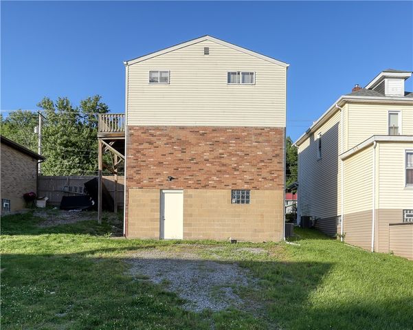 622 Virginia Ave, Rochester Twp, PA 15074