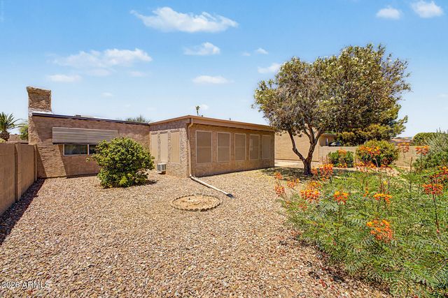 26423 S SNEAD Drive, Sun Lakes, AZ 85248