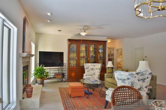97 Mansilla Way, Hot Springs Village, AR 71900