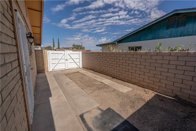 2534 Crozier Avenue, Kingman, AZ 86401