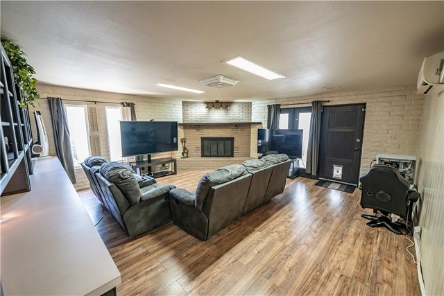 2534 Crozier Avenue, Kingman, AZ 86401