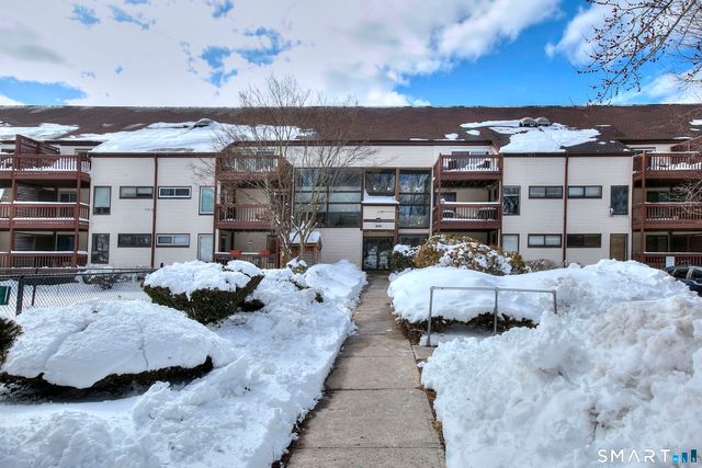 3699 Broadbridge Avenue 101, Stratford, CT 06614