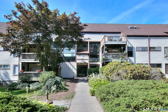 3699 Broadbridge Avenue 101, Stratford, CT 06614