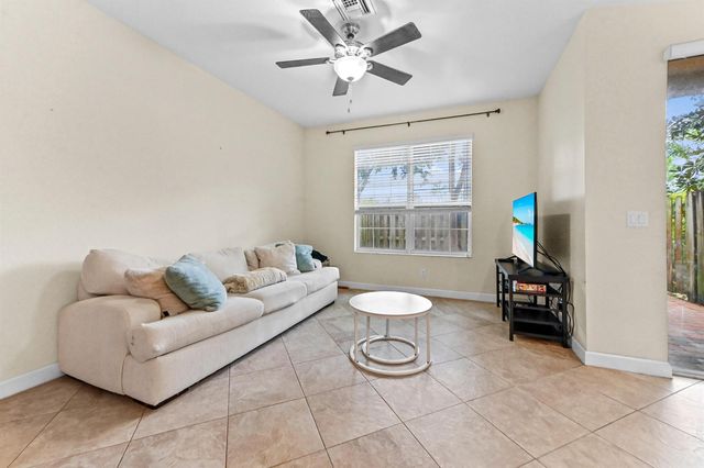 5053 Ellery Terrace, West Palm Beach, FL 33417