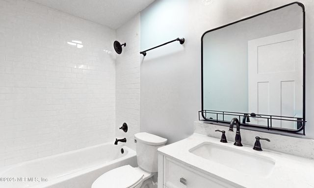 4656 HEDGEHOG Street, Middleburg, FL 32068