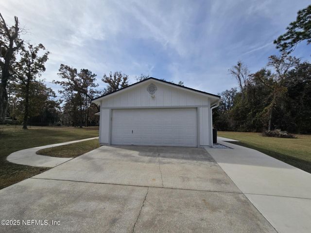 4656 HEDGEHOG Street, Middleburg, FL 32068
