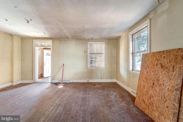 3118 S CONSTITUTION RD, Camden, NJ 08104