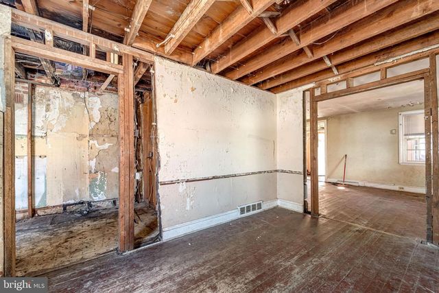 3118 S CONSTITUTION RD, Camden, NJ 08104