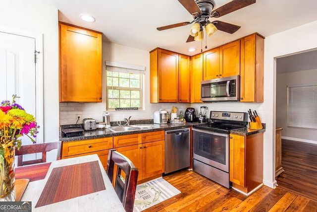 3907 Robin Court, Acworth, GA 30101