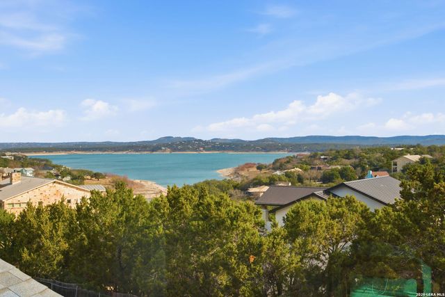 1122 Highland Terrace, Canyon Lake, TX 78133