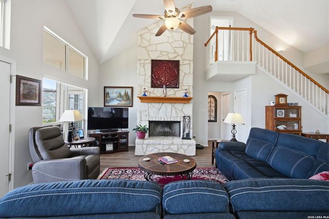 1122 Highland Terrace, Canyon Lake, TX 78133