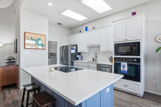 1122 Highland Terrace, Canyon Lake, TX 78133