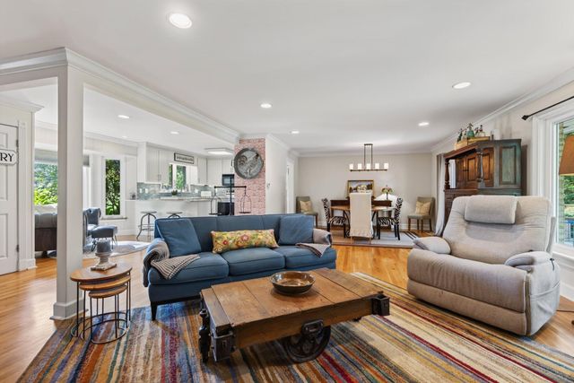 407 N Palisades Drive, Signal Mountain, TN 37377