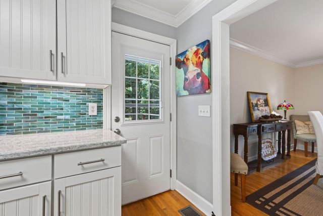 407 N Palisades Drive, Signal Mountain, TN 37377
