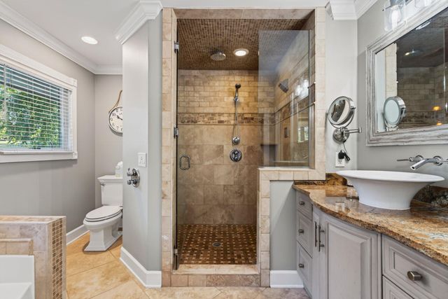 407 N Palisades Drive, Signal Mountain, TN 37377
