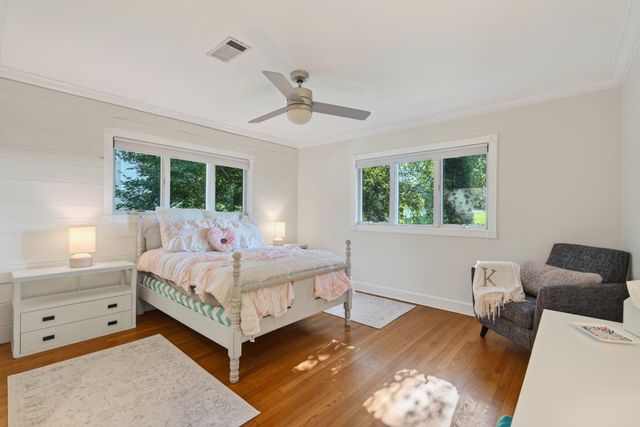 407 N Palisades Drive, Signal Mountain, TN 37377