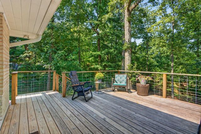407 N Palisades Drive, Signal Mountain, TN 37377