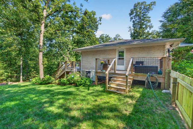 407 N Palisades Drive, Signal Mountain, TN 37377