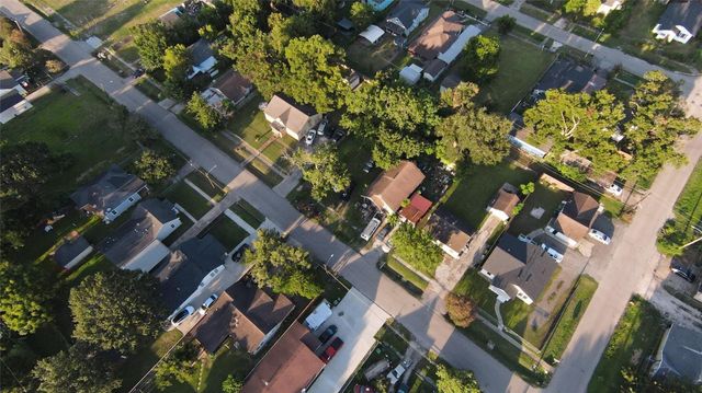 541 Zoe Street, Houston, TX 77020