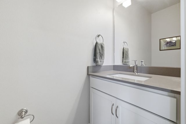 1546 S Redtail Avenue, West Des Moines, IA 50265
