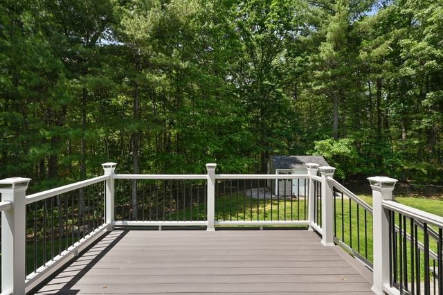 3 Poe Circle, Tyngsborough, MA 01879