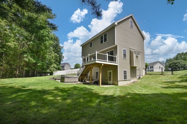3 Poe Circle, Tyngsborough, MA 01879
