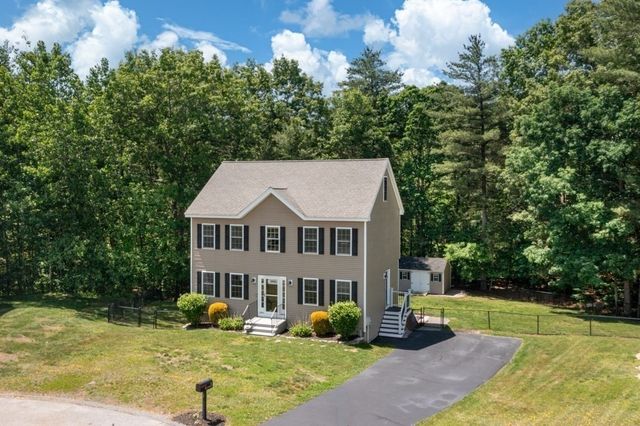 3 Poe Circle, Tyngsborough, MA 01879
