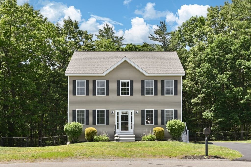 3 Poe Circle, Tyngsborough, MA 01879