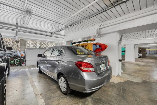 8750 MIDNIGHT PASS ROAD 302, Sarasota, FL 34242