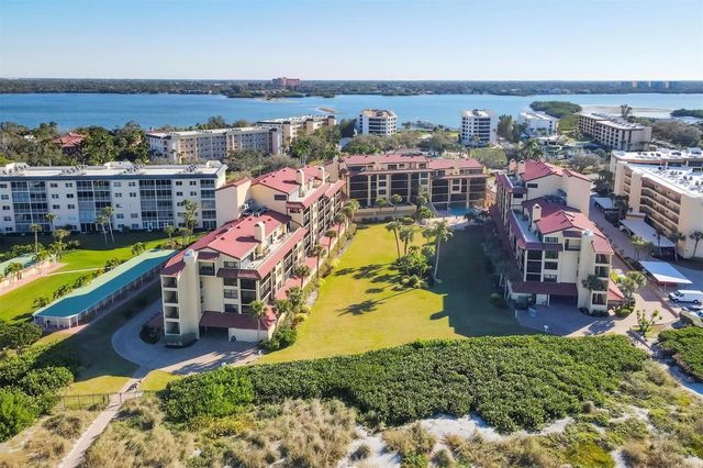 8750 MIDNIGHT PASS ROAD 302, Sarasota, FL 34242