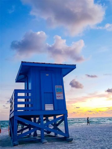 8750 MIDNIGHT PASS ROAD 302, Sarasota, FL 34242