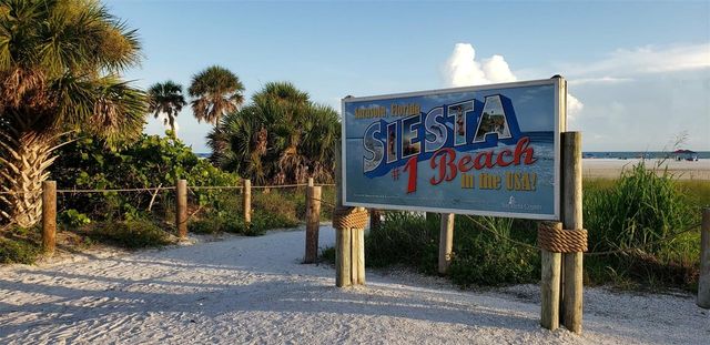 8750 MIDNIGHT PASS ROAD 302, Sarasota, FL 34242