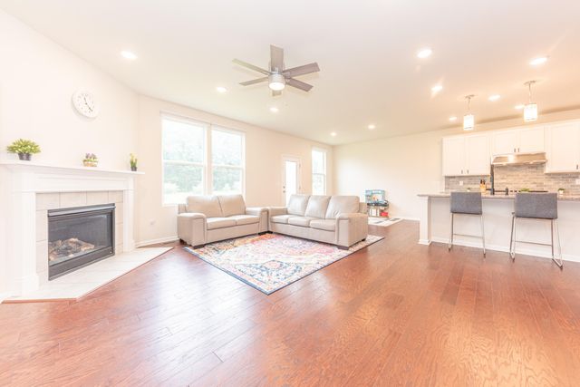 58574 Blackstone Way, Lyon Twp, MI 48178