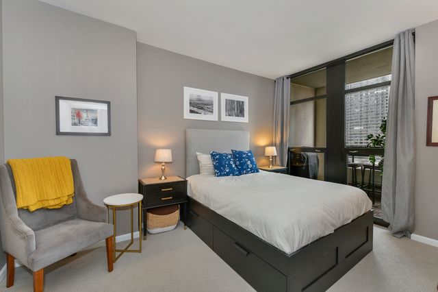 1255 S STATE Street 807, Chicago, IL 60605