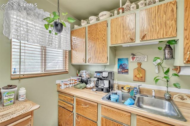 5015 Bonita Way, Colorado Springs, CO 80918