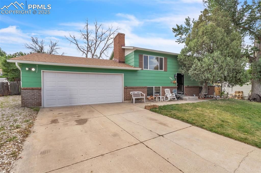 5015 Bonita Way, Colorado Springs, CO 80918