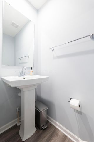 8700 Greengate Boulevard, Canal Winchester, OH 43110