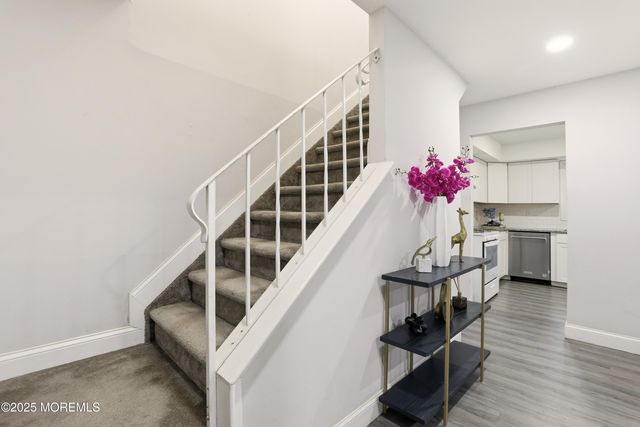 3 Riverwood Court, Manchester, NJ 08759