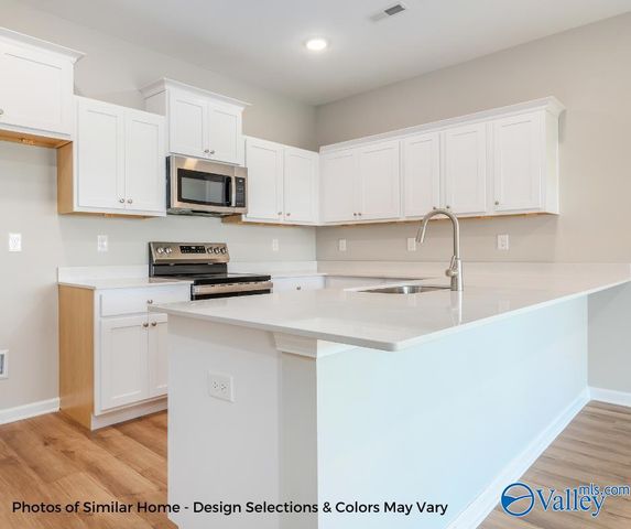 2817 Coosa Circle, Huntsville, AL 35810