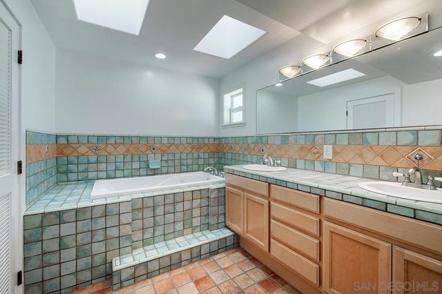 308 Palm, Coronado, CA 92118