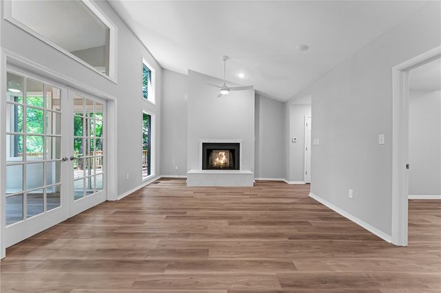 423 W Patricia Lane, Fayetteville, AR 72703