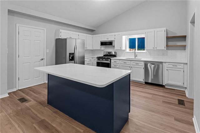 423 W Patricia Lane, Fayetteville, AR 72703