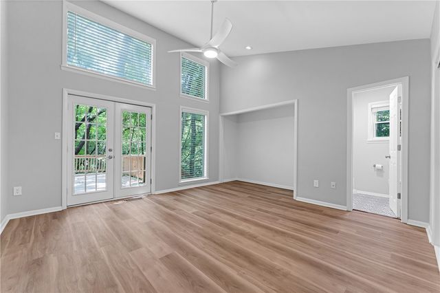 423 W Patricia Lane, Fayetteville, AR 72703