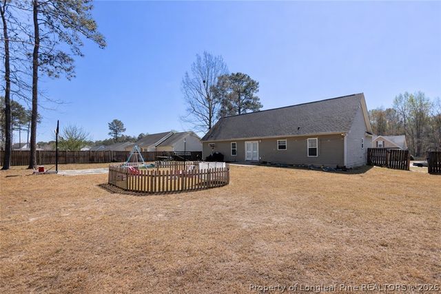 264 Himalaya Drive, Raeford, NC 28376