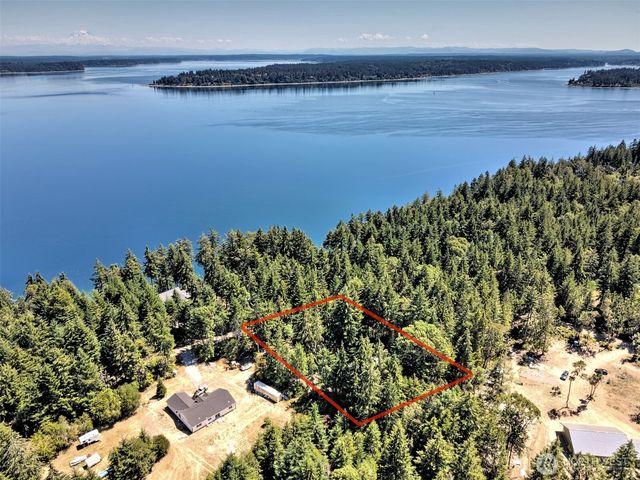 80 E Tamarack Lane, Shelton, WA 98584