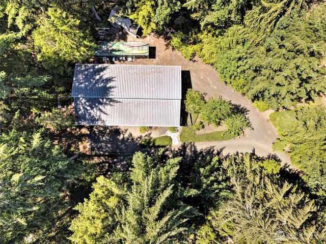80 E Tamarack Lane, Shelton, WA 98584